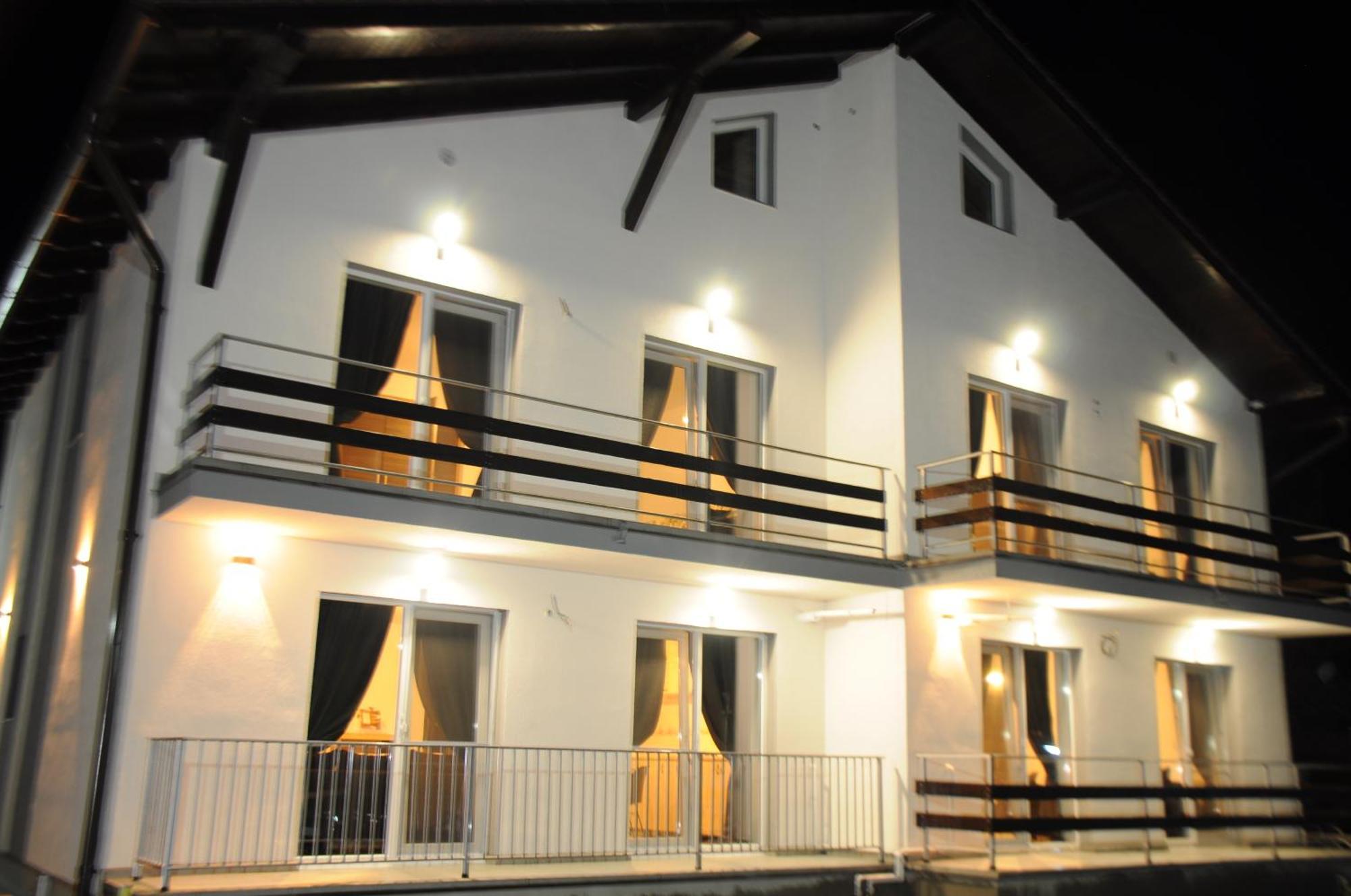 Casa Matei Inn Coresi Μπρασόβ Εξωτερικό φωτογραφία